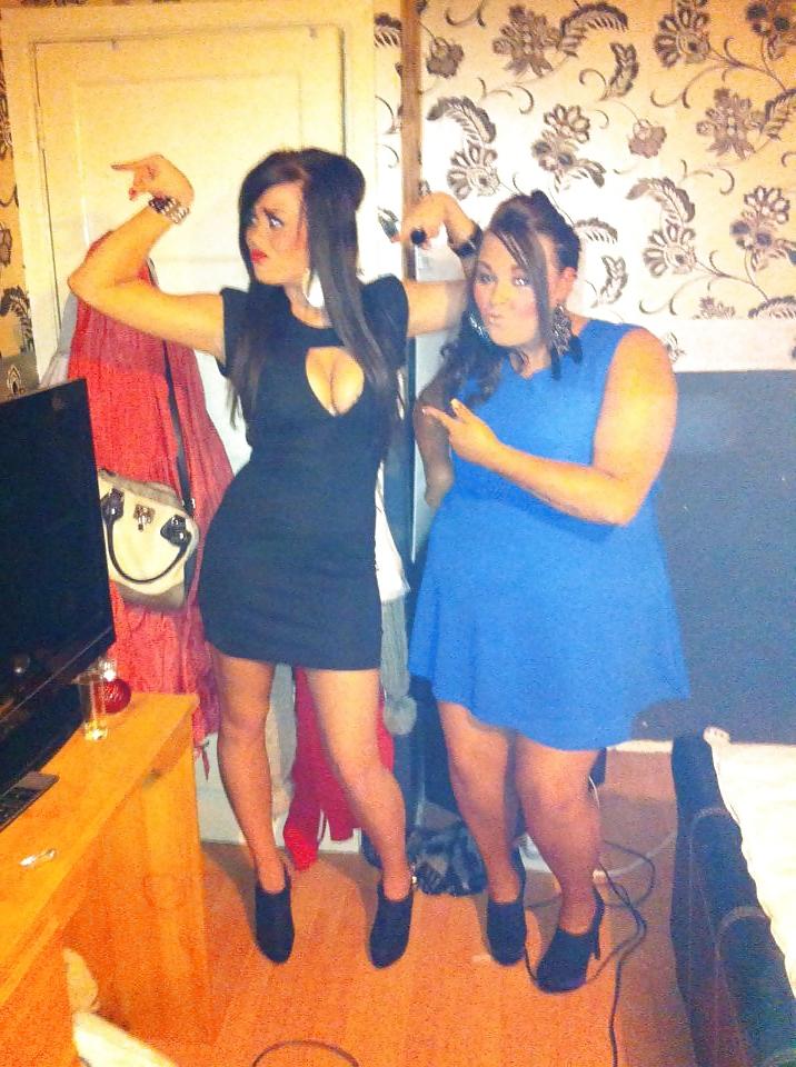 25P Would you empty your balls in chav Kimm?