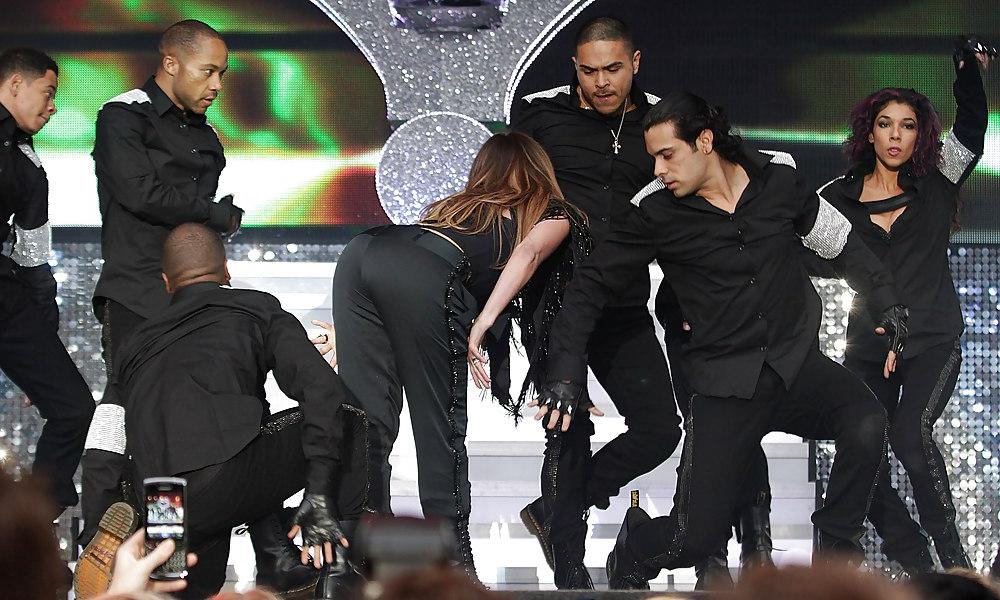 25P Jennifer Lopez Capital Radios Summertime Ball 2011 London