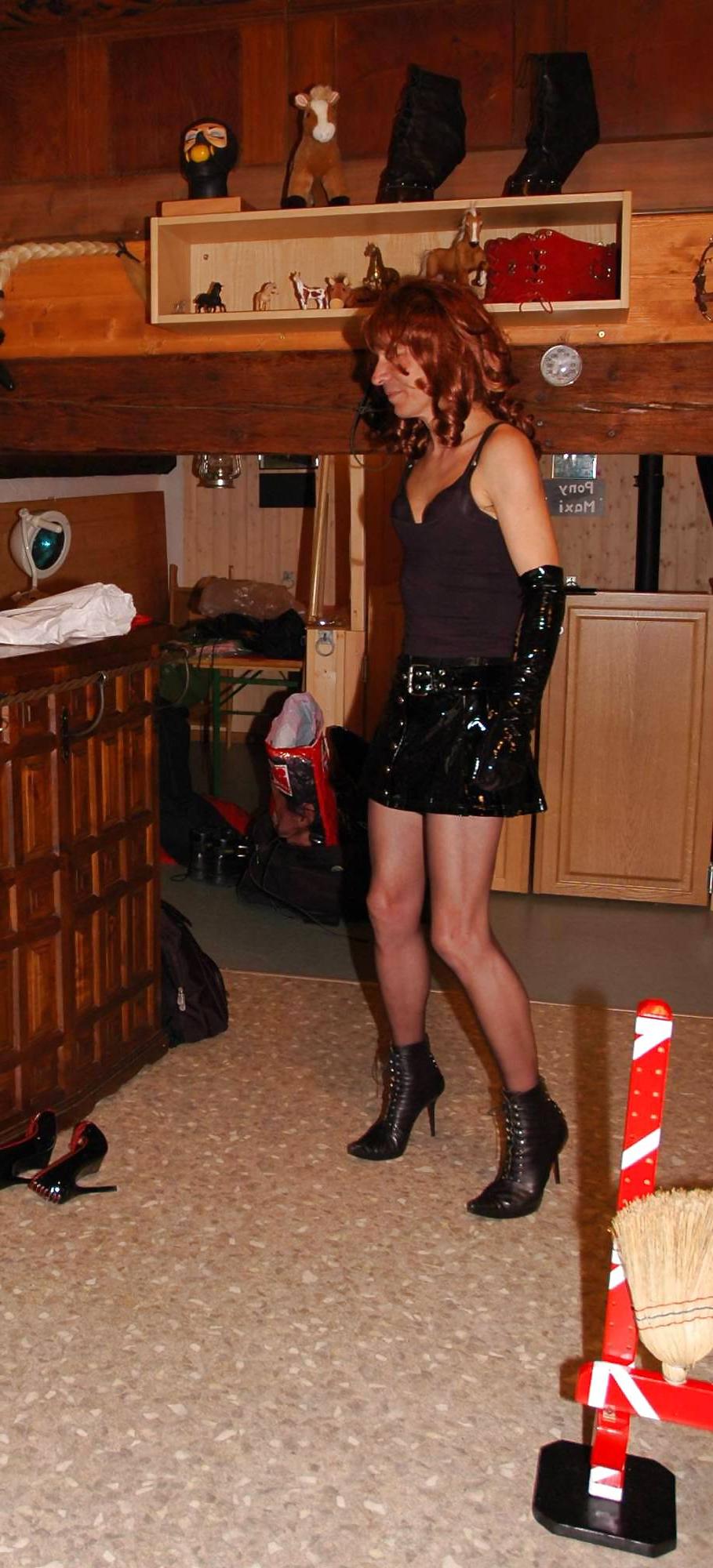 10P Slavinia-in ponyplay
