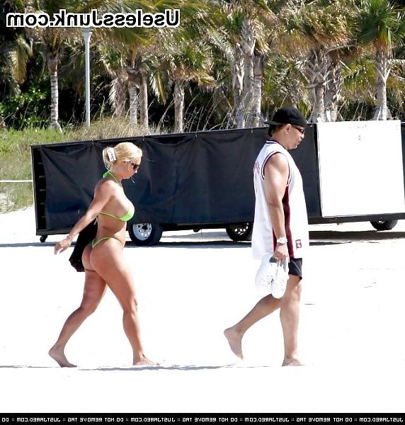 25P Nicole Natalie Austin & Husband Tracy Marrow 