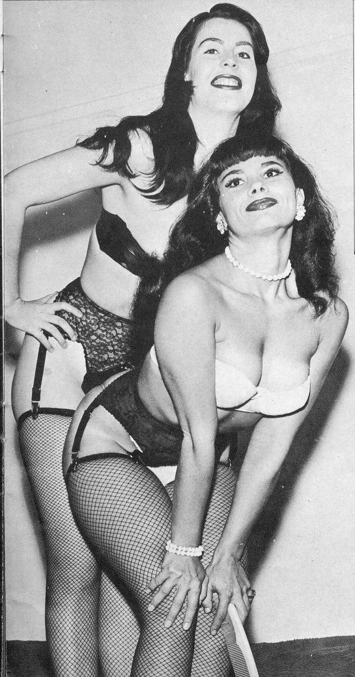 21P Vintage Erotica 3