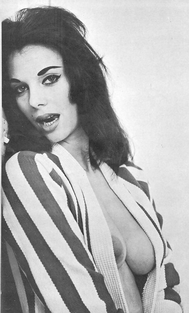 21P Vintage Erotica 3