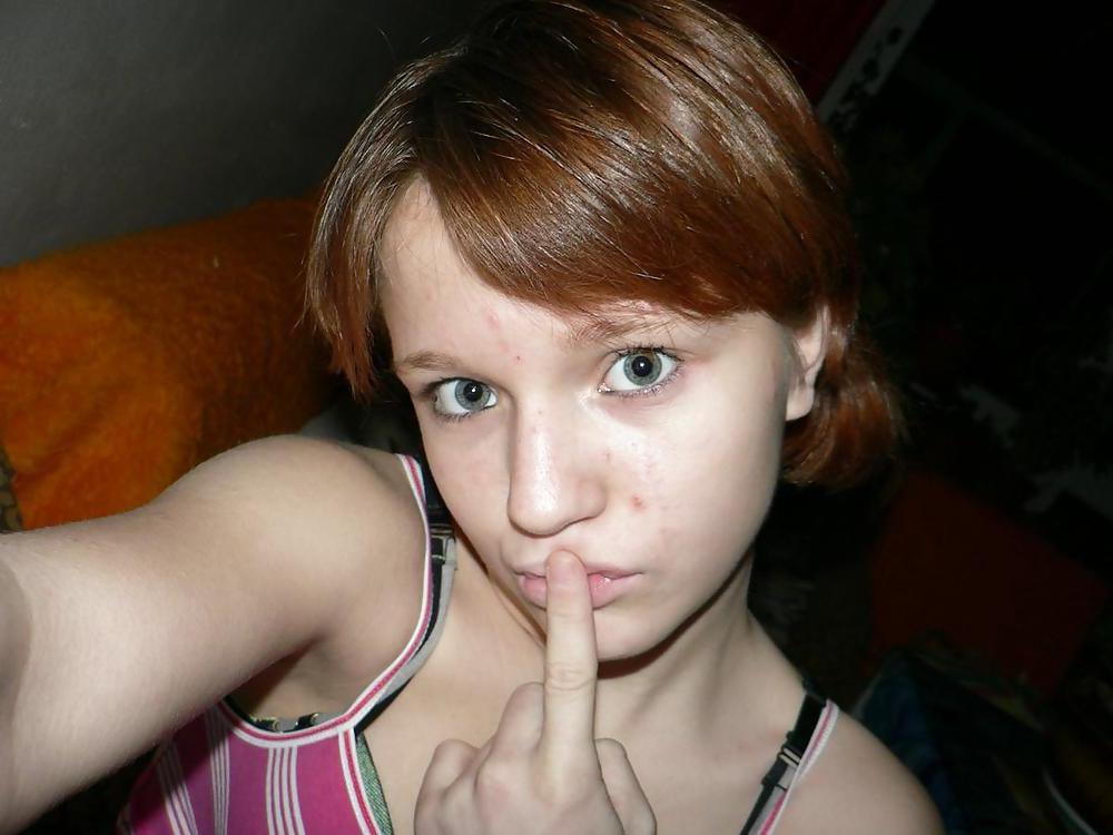25P Horny Posing and Fucking