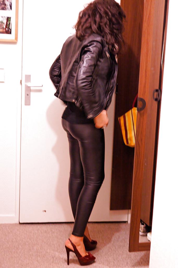11P La mia mamma troia my slut mom V