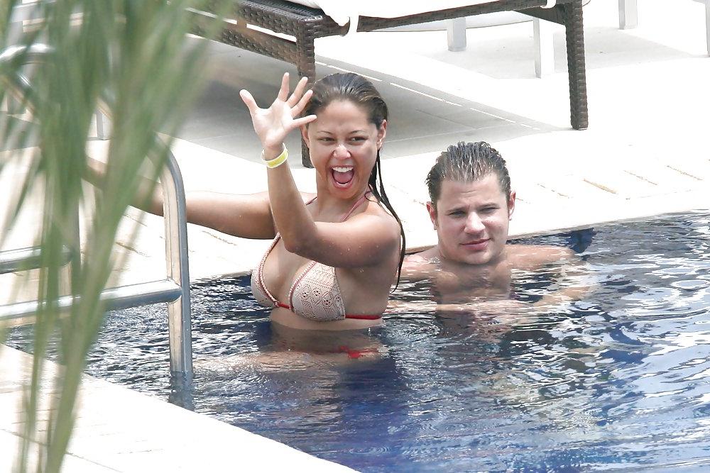 11P Vanessa Minnillo in the Pool in a Red 