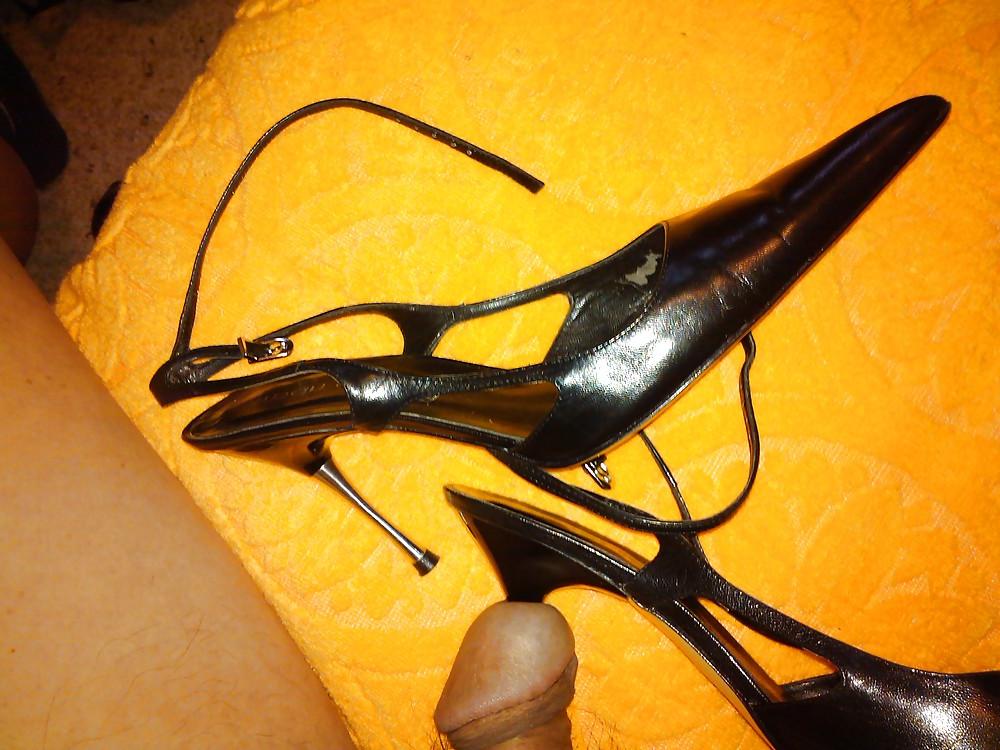 10P Heel cock insertion