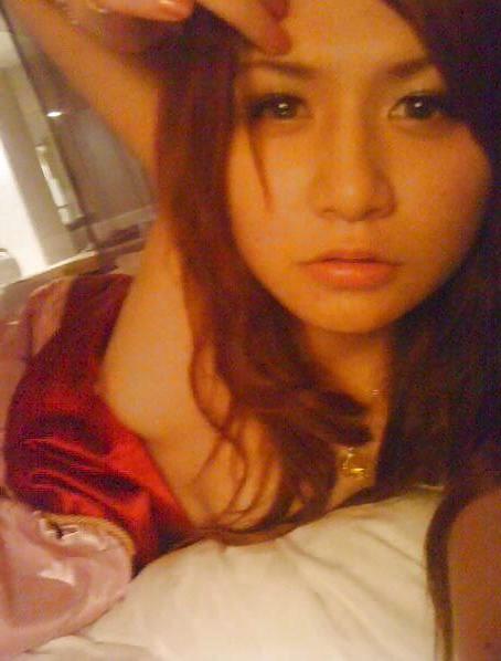 25P Some girls come from Taiwan