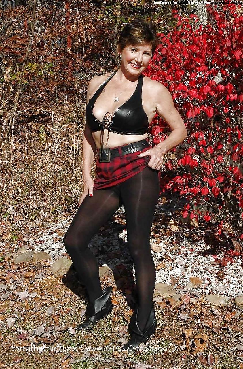 16P BBW and Mature 20 by searcher1957