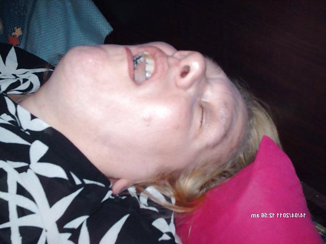 20P Wife And Sissy Cuckold Husband