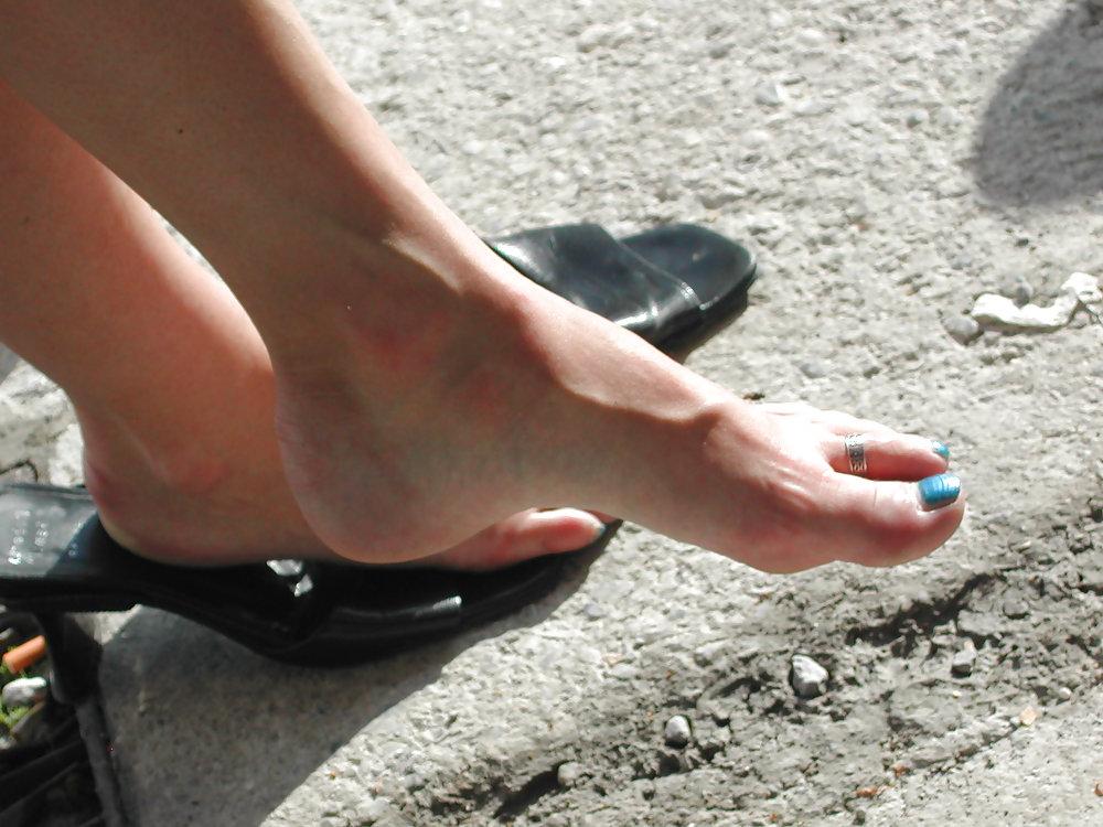 24P Swiss girls feet