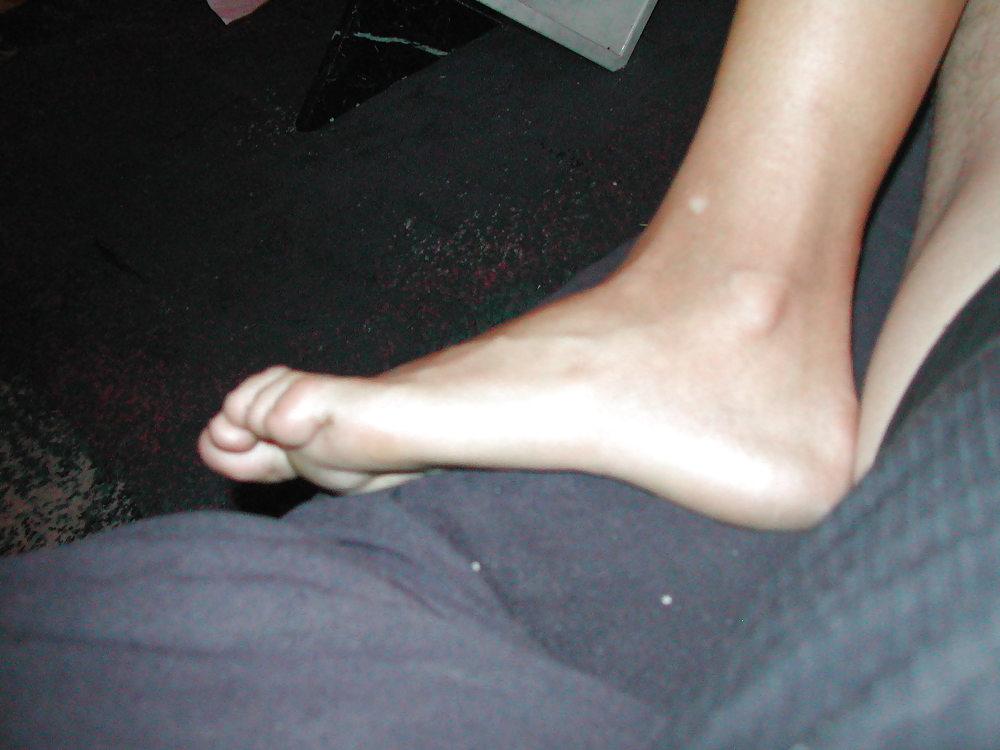 24P Swiss girls feet