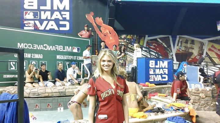 24P Kate Upton All-Star Celebrity Softball Game in Phoenix