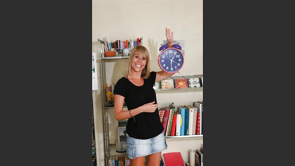 25P Sara - Swiss teen