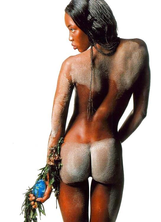 25P Naomi Campbell Photo's