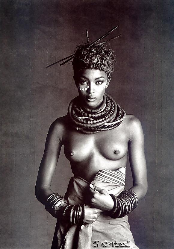 25P Naomi Campbell Photo's