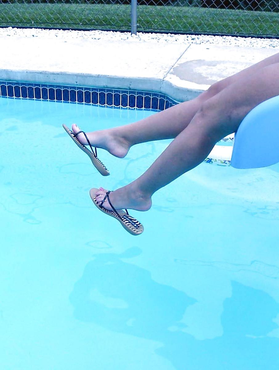 10P My wife's feet by the pool