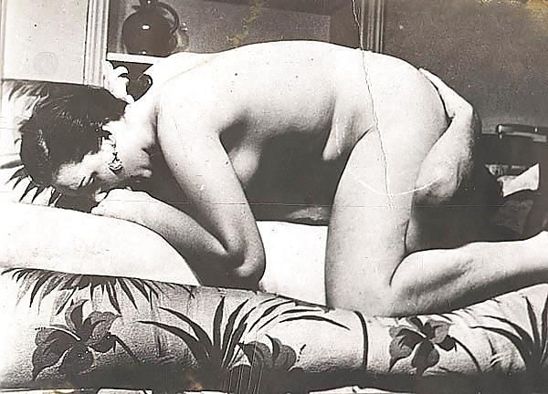 25P Vintage porn 2