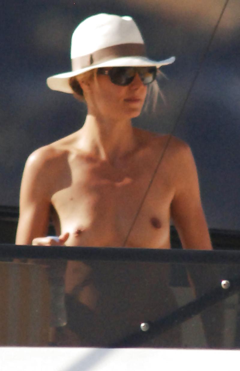 10P Heidi Klum New Topless Sunbathing on a Yacht