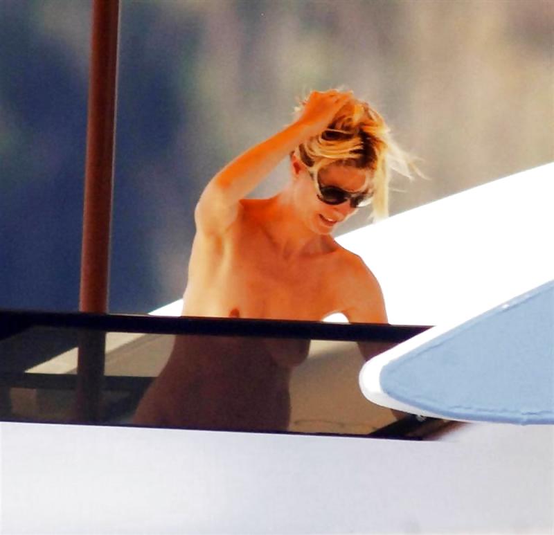 10P Heidi Klum New Topless Sunbathing on a Yacht