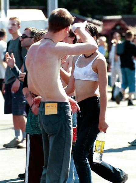 25P Braless Hard Nipples Pokies 5