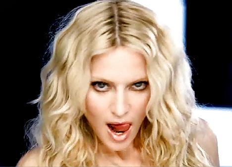 9P Celebrity Tongues