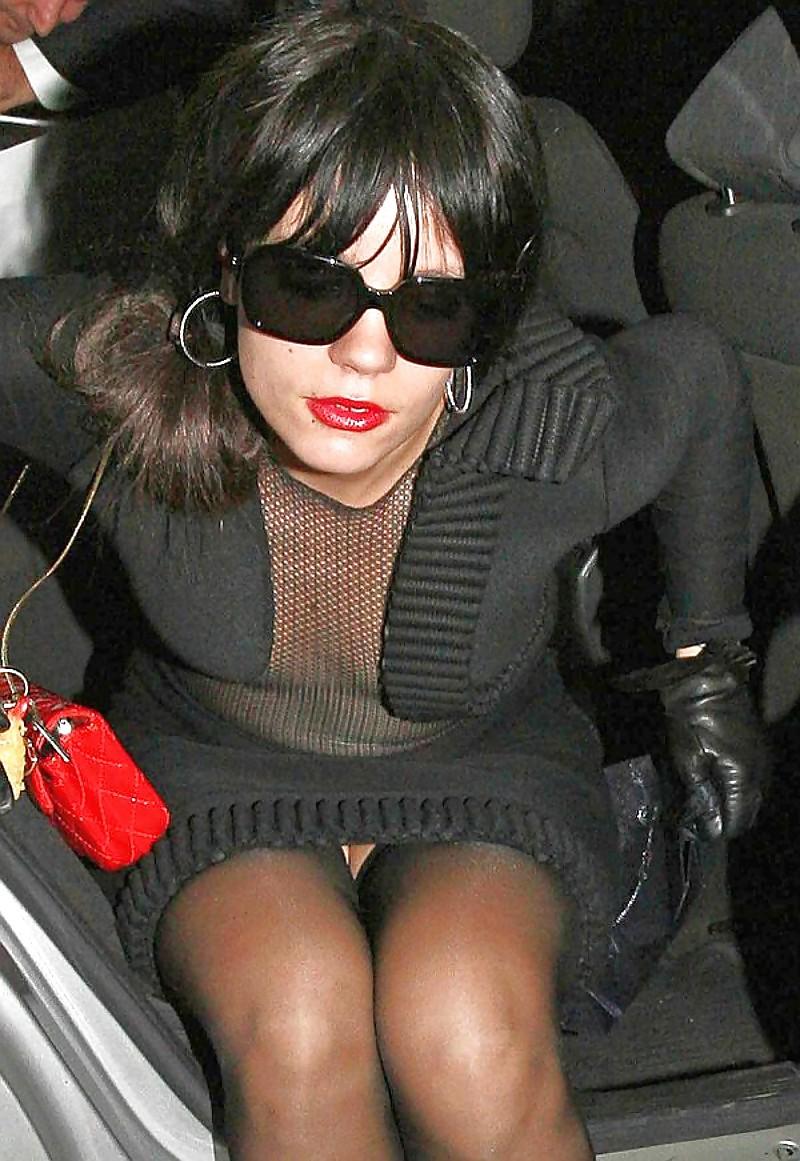 25P Celebs in naughty oufits :-)