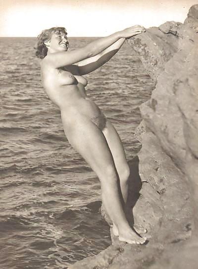 20P Vintage pictures 1.