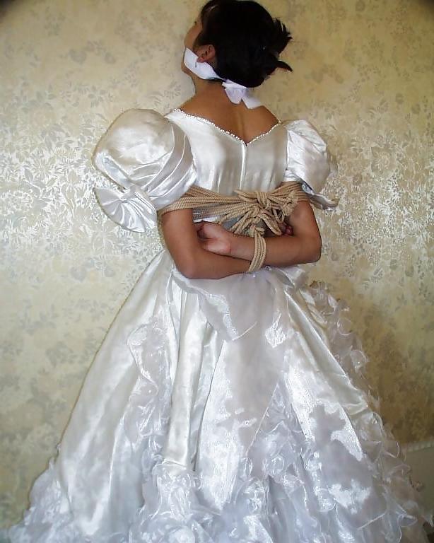 20P Bound brides