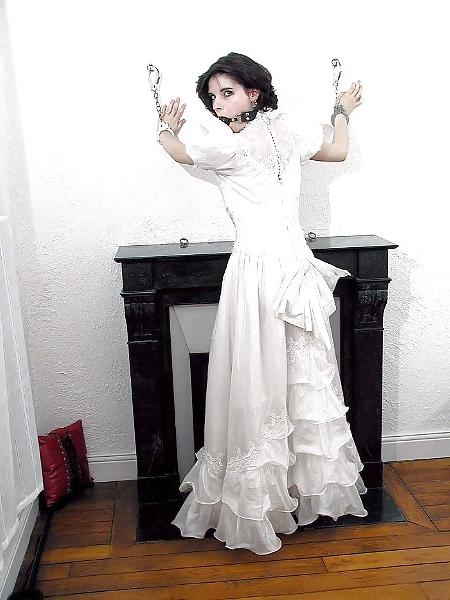 20P Bound brides