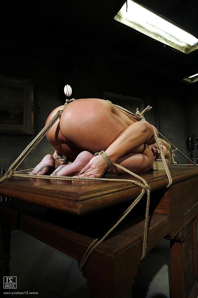 16P Hot mistress Kathia Nobili is toying her Salome to maximum humiliation