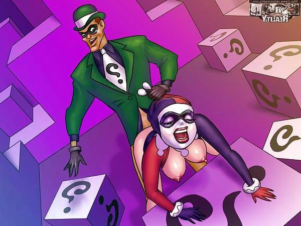 25P Batman's girls