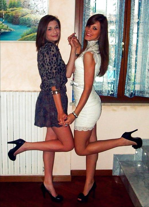 25P My italian friends know how to be sexy part1