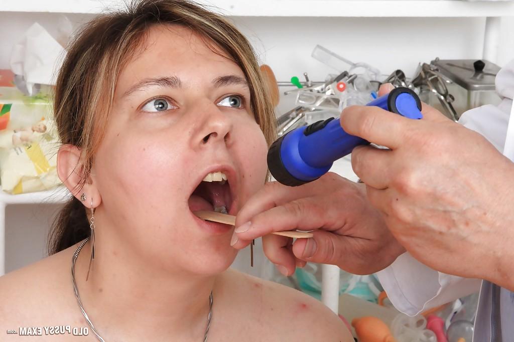 16P Chubby patient with big saggy tits has hairy cunt stretched by doctor