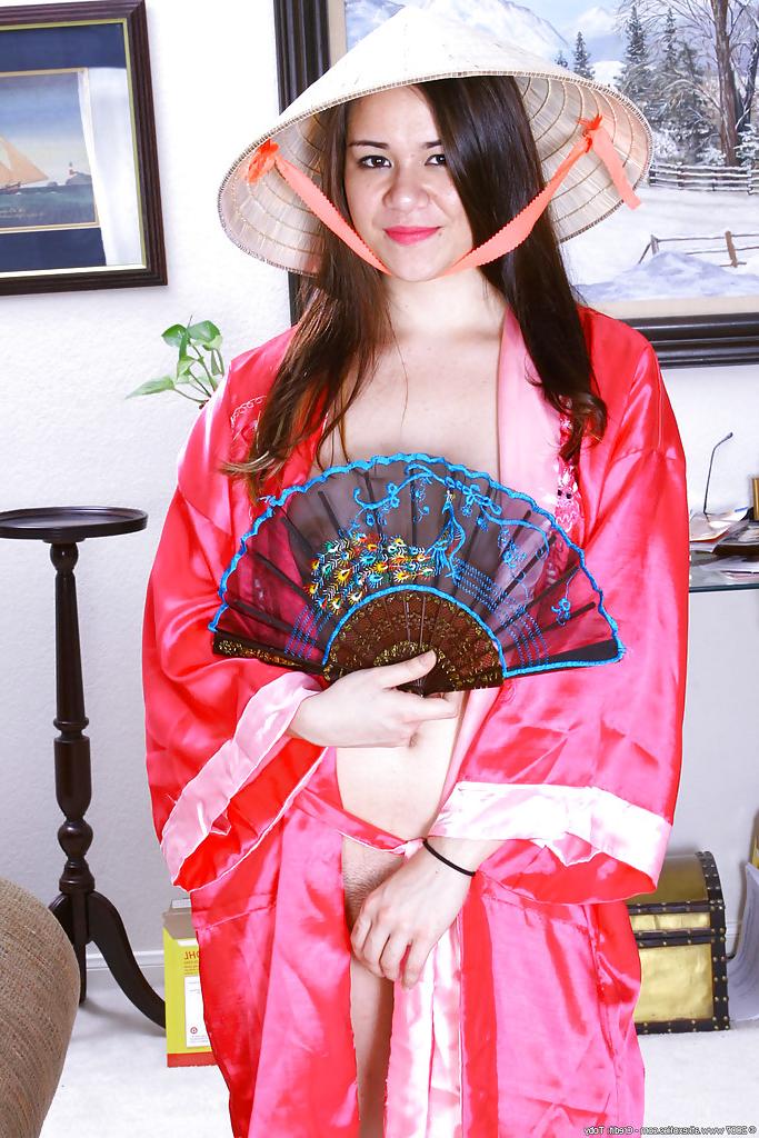 16P Exotic Asian first timer Sailor exposing tiny breasts under Kimono