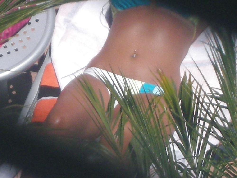 15P Sluts by the pool-Voyeur-Please rate and cooment 