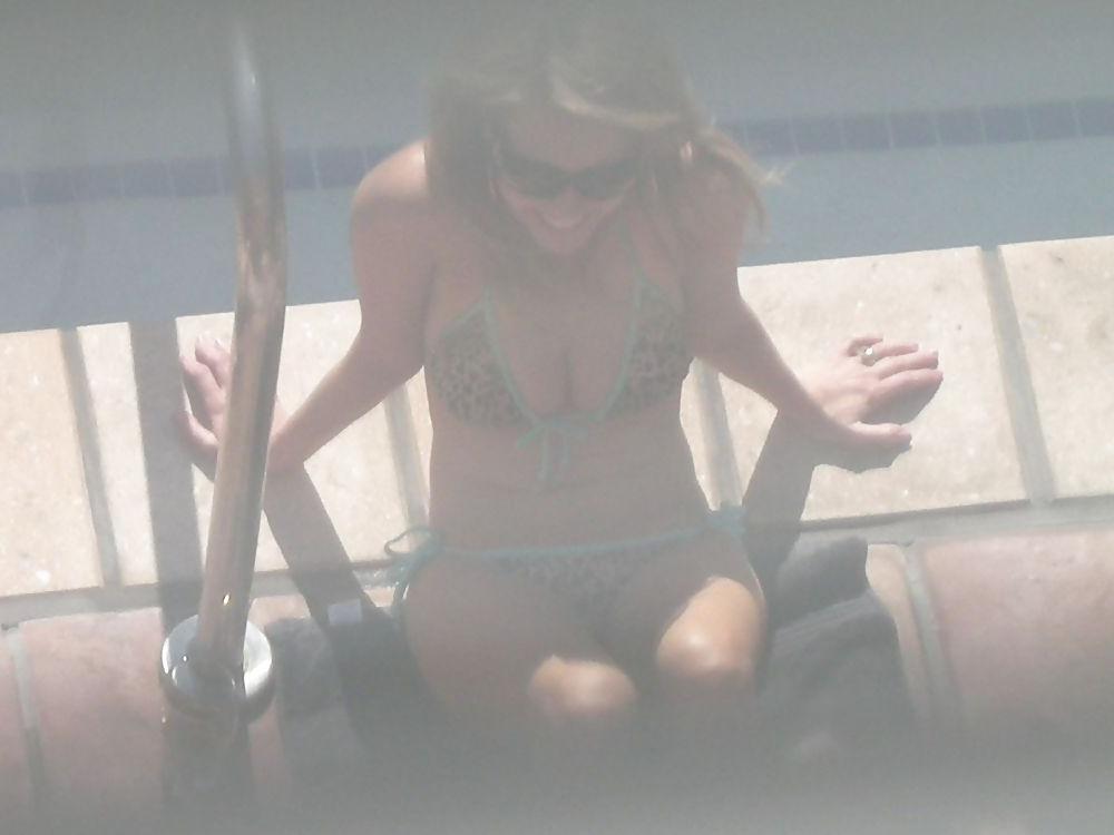 15P Sluts by the pool-Voyeur-Please rate and cooment 