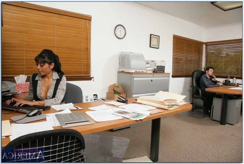 16P Ravishing hindu MILF Priya Anjali Rai scoring huge dick in the office