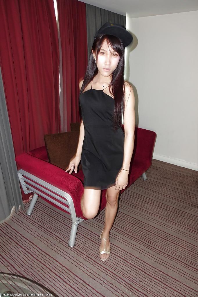 16P Thin Asian ladyboy Yuyi giving ball licking BJ before anal sex and cumshot
