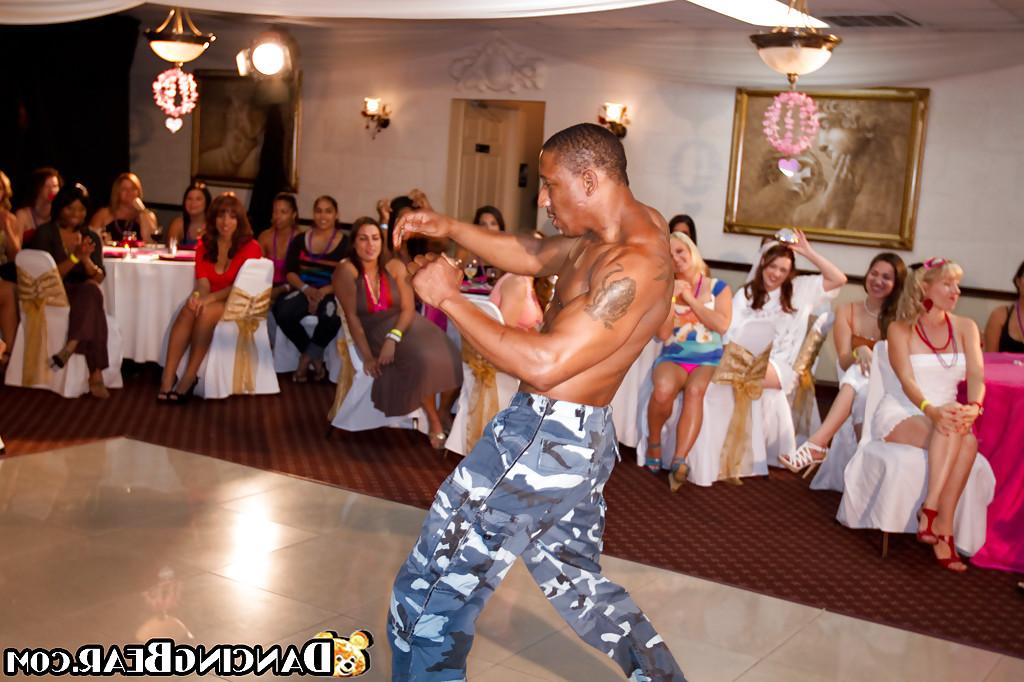 16P Party gone wild with a bunch of beautiful ladies doing blowjobs