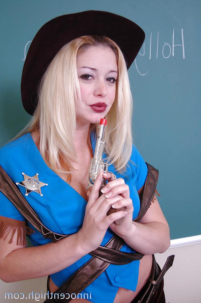 16P Blonde slut Hooly dressed in police uniform and shows that body
