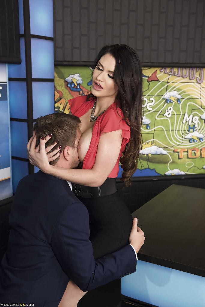 16P Pornstar Kendall Karson takes a cumshot on big tits on live tv show