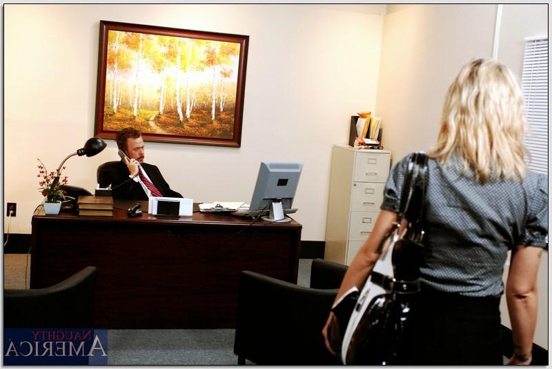16P Busty secretary Velicity Von gets her moist snatch fucked in the office