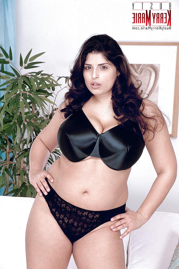 16P Overweight European pornstar Kerry Marie revealing massive hanging juggs