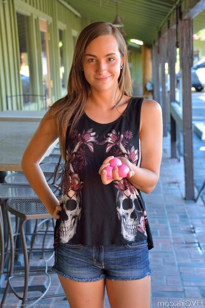 16P Kinky teen hottie shooting bingo balls from tight pink pussy
