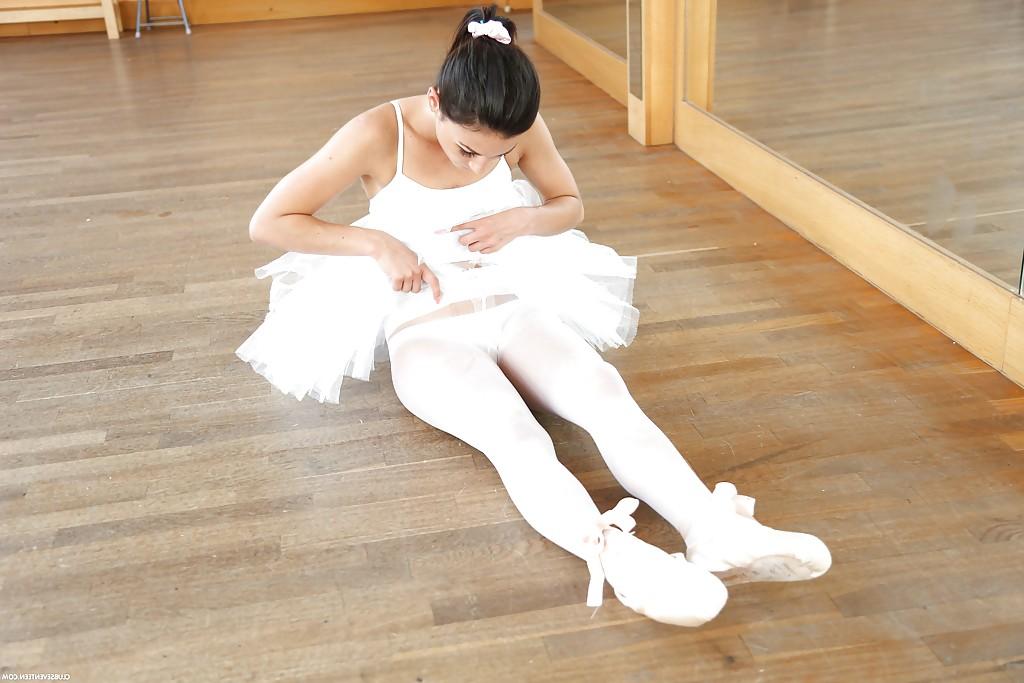 16P Brunette teen Keira doffing ballerina clothing before finger fucking pussy
