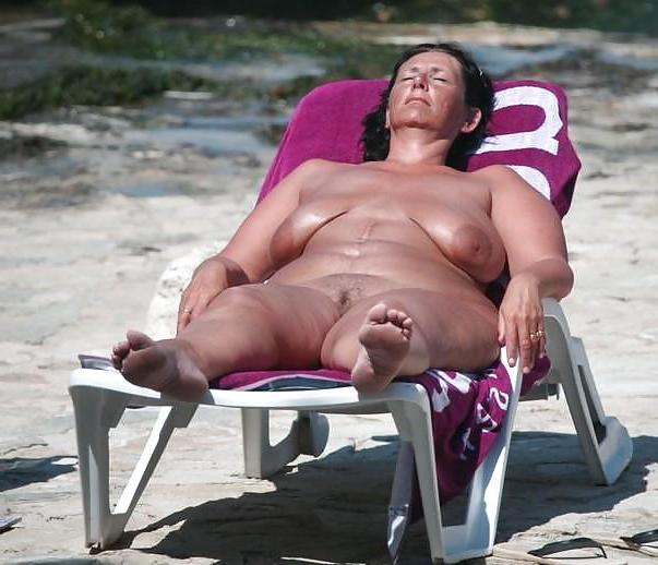 20P Older women sunbathing 3.