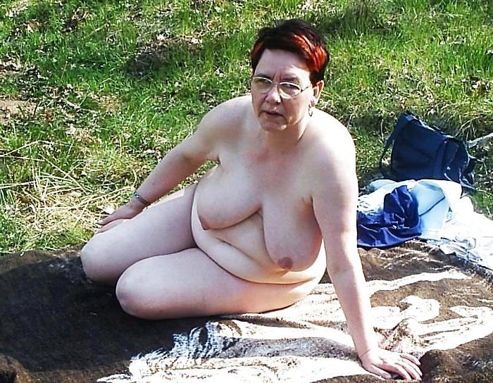 20P Older women sunbathing 3.