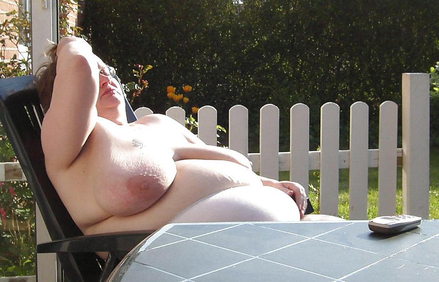 20P Older women sunbathing 3.