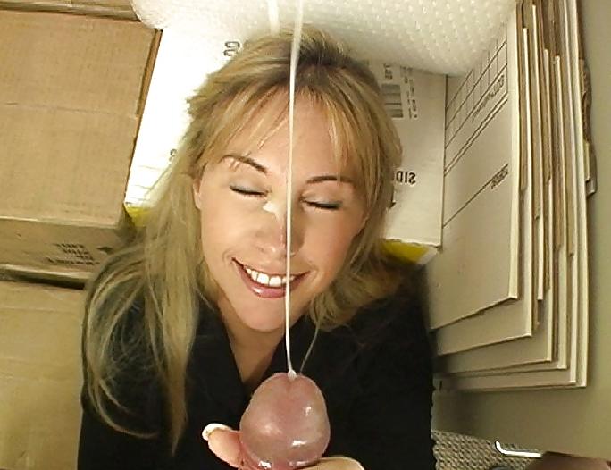 25P KEY - Flying Cum 01