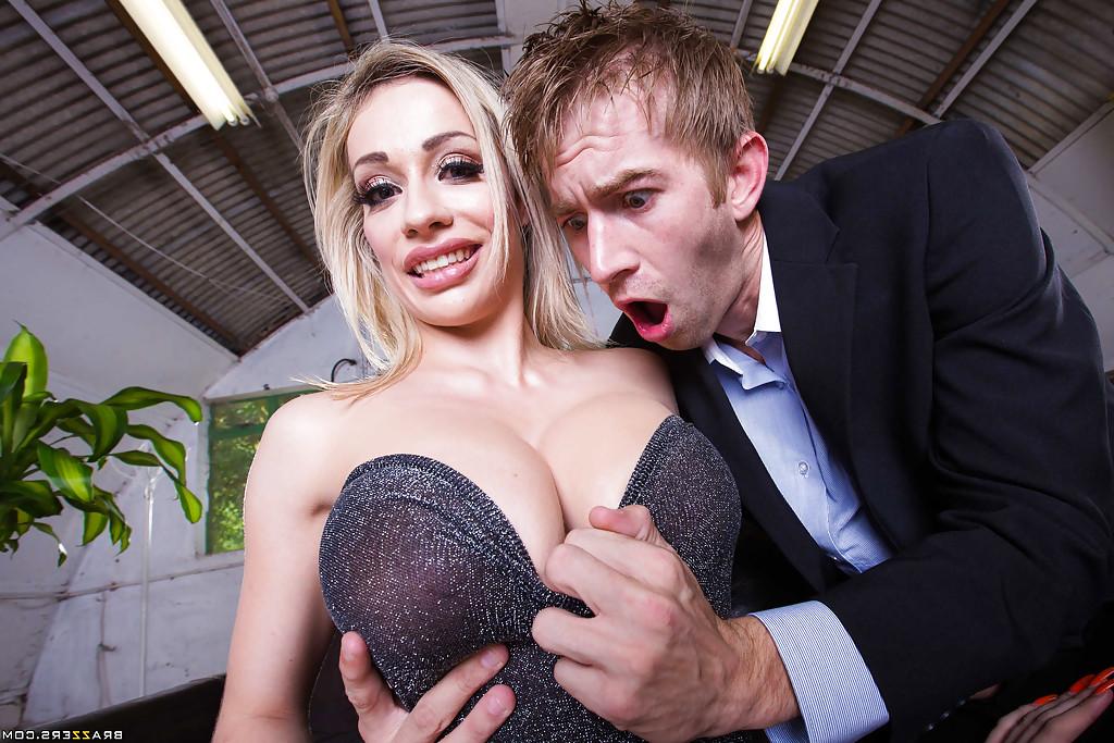16P Blonde teen Chessie Kay demonstrates her pornstar big tits